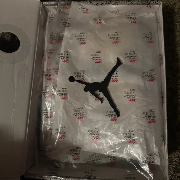 Off White x Air Jordan 5 Retro - Size 11 - Picture 4 of 16